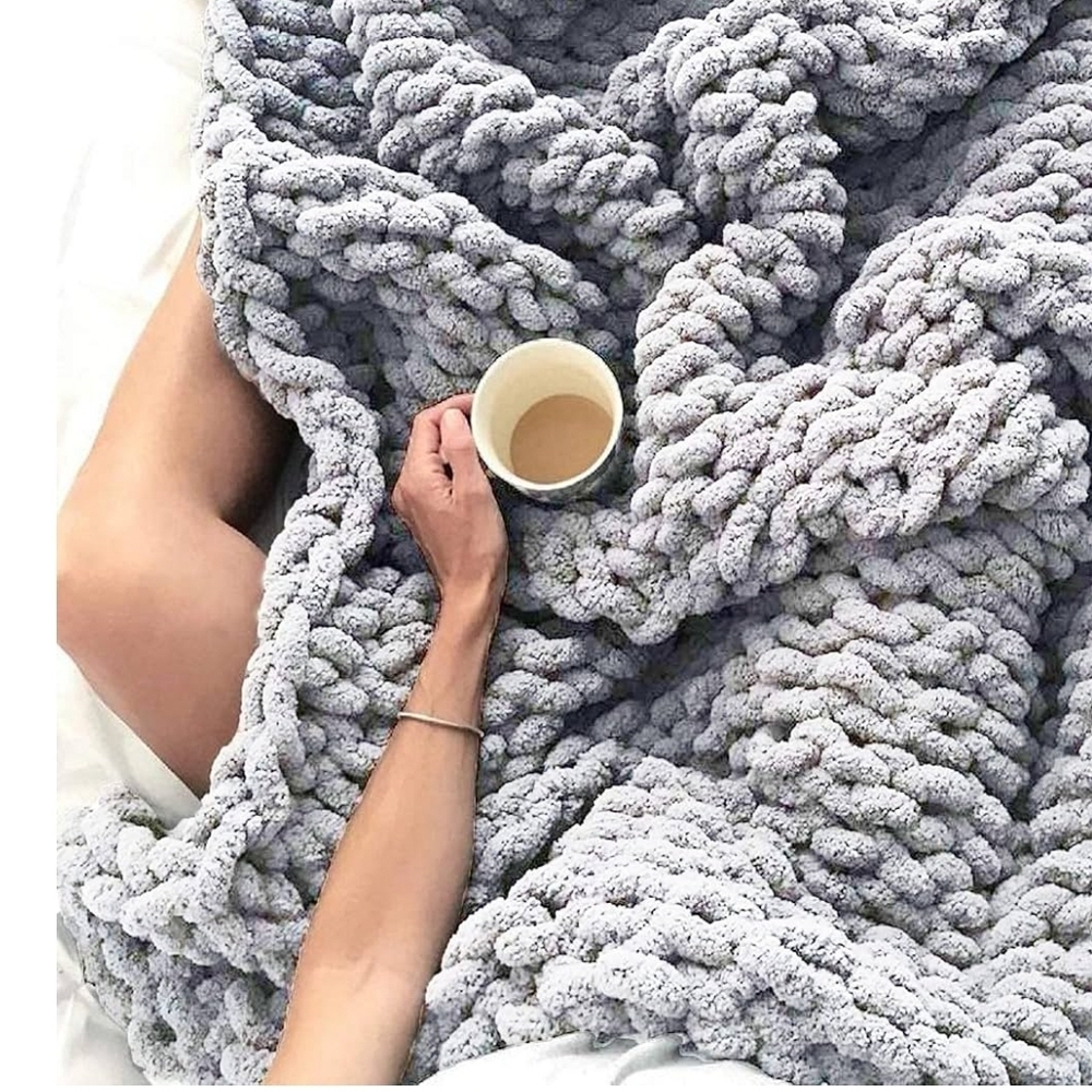 Abound Chunky Knit Throw Blanket 50x60 Beautiful Soft Beige Chenille New